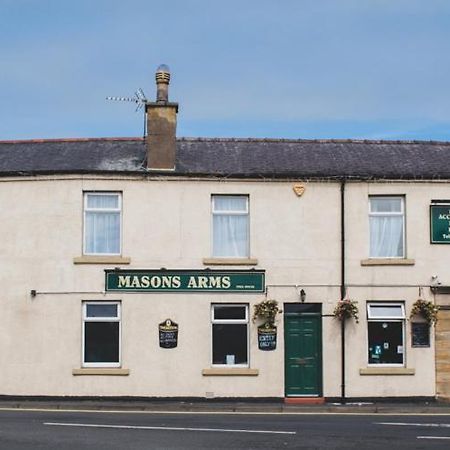 Bed and Breakfast Masons Arms Амбл Экстерьер фото